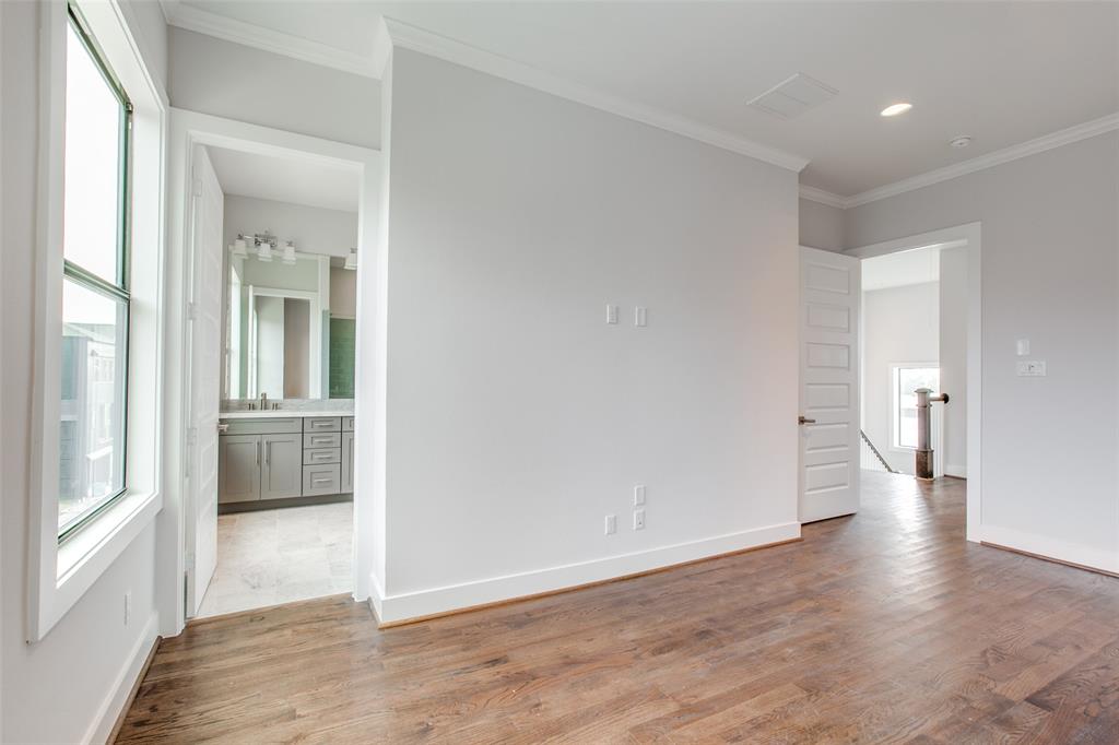 1807 3 Colonel Forbins, Houston, Texas 77043, 3 Bedrooms Bedrooms, 7 Rooms Rooms,3 BathroomsBathrooms,Single-family,For Sale,Colonel Forbins,75051654