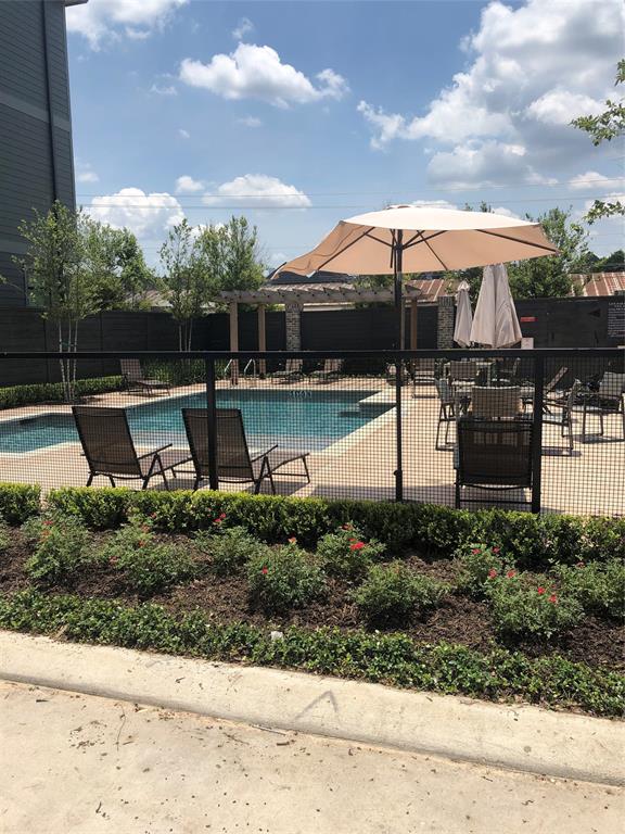 1807 3 Colonel Forbins, Houston, Texas 77043, 3 Bedrooms Bedrooms, 7 Rooms Rooms,3 BathroomsBathrooms,Single-family,For Sale,Colonel Forbins,75051654