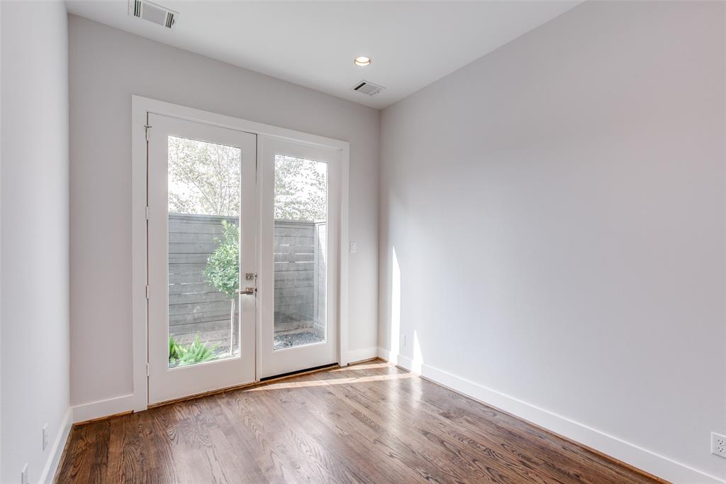 1807 3 Colonel Forbins, Houston, Texas 77043, 3 Bedrooms Bedrooms, 7 Rooms Rooms,3 BathroomsBathrooms,Single-family,For Sale,Colonel Forbins,75051654