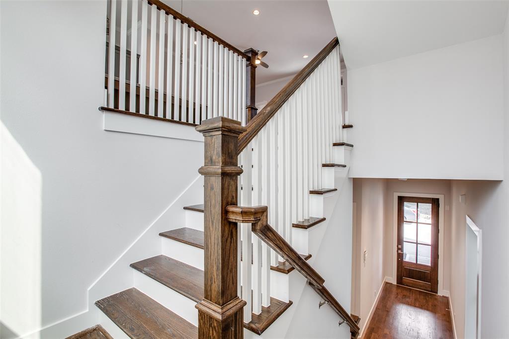 1807 3 Colonel Forbins, Houston, Texas 77043, 3 Bedrooms Bedrooms, 7 Rooms Rooms,3 BathroomsBathrooms,Single-family,For Sale,Colonel Forbins,75051654