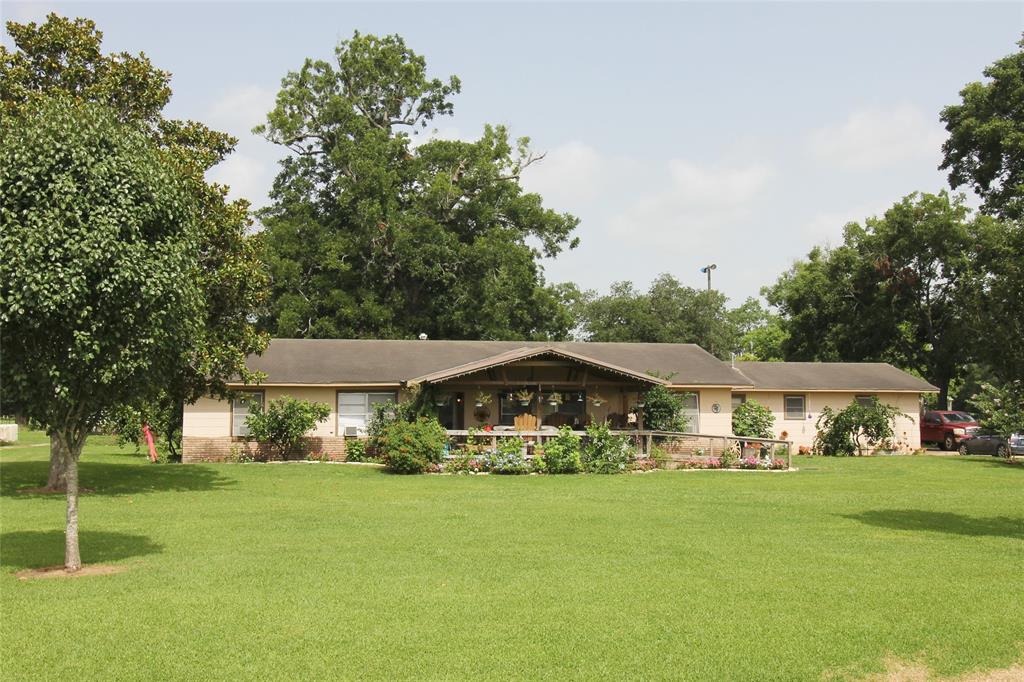 2535 County Road 231 Wharton, Texas This 4 bedroom 2 bath home with Big barn on 6 acres!! Around the corner from Hwy 59, 60 minutes from Houston. You can live the country dream and still be close to all the great things Houston has to offer! Property is fenced and has 2 wells.