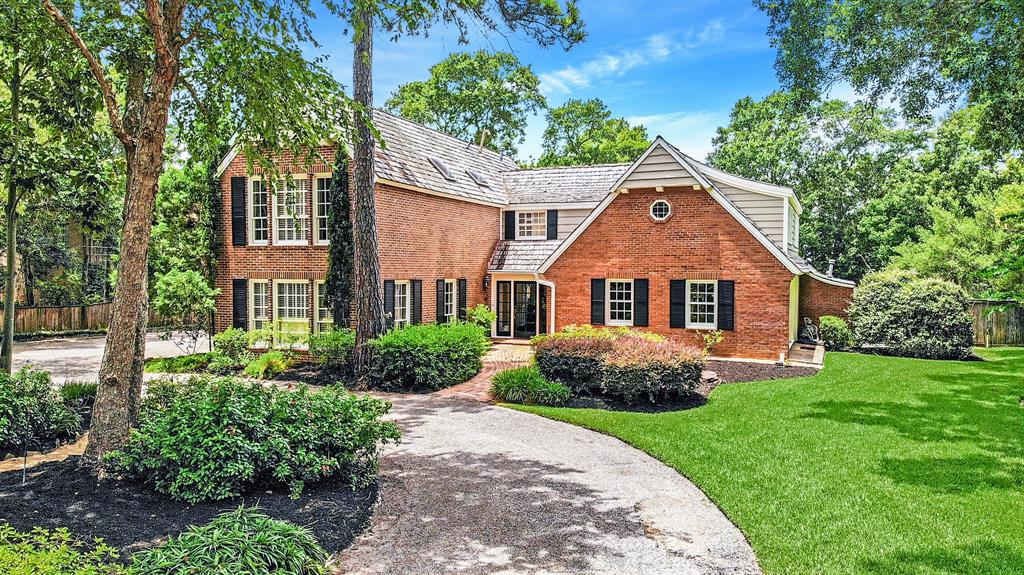 311 Lakeshore Drive, Taylor Lake Village, TX 77586