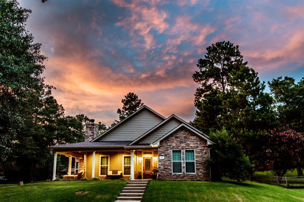 Elkins Lake More Than 200000