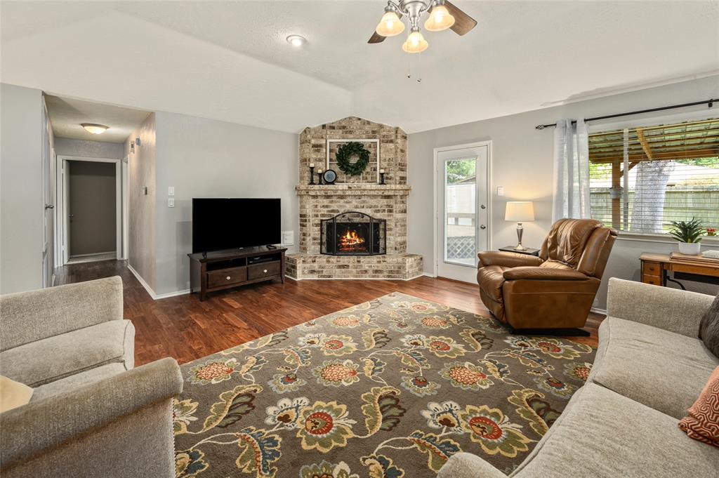 2423 Broken Elm Drive Richmond Tx 77406 Har Com