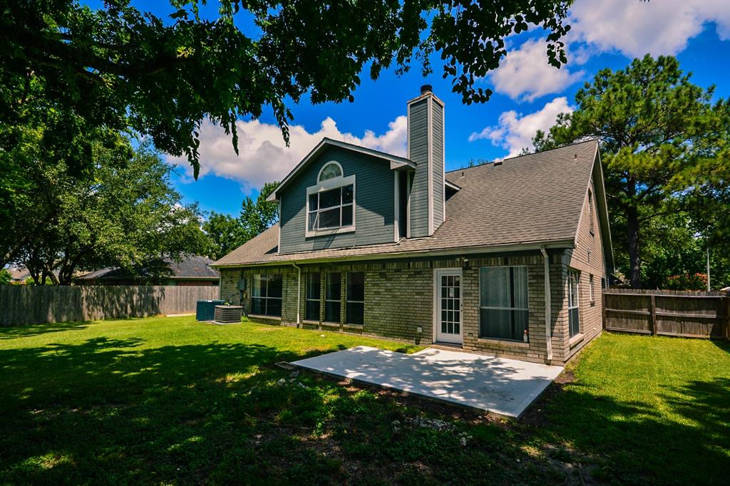 31 Beacon Hl Sugar Land Tx 77479 Mls 11742963 Redfin