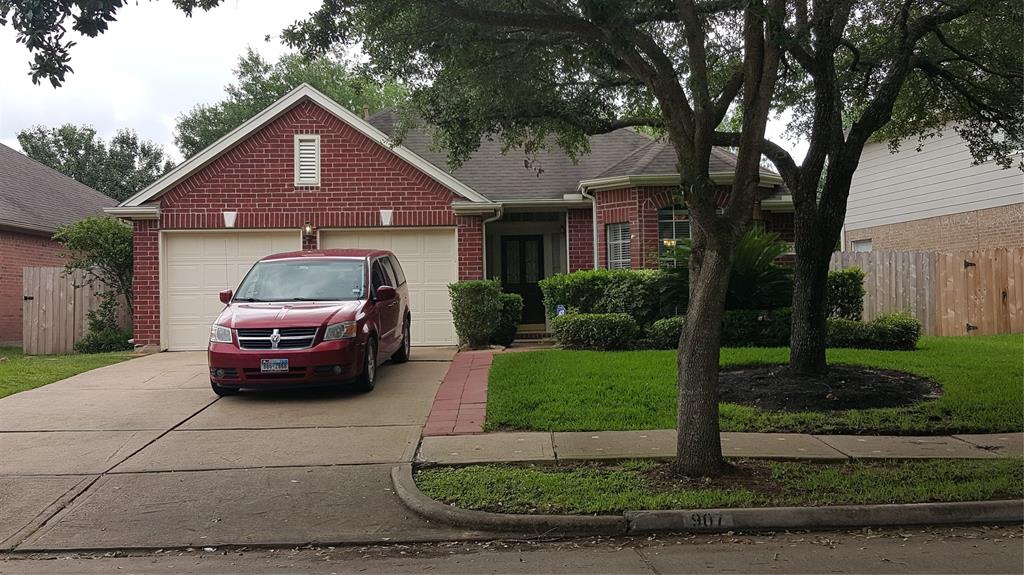 907 Featherbrook Court Sugar Land Tx 77479 Har Com