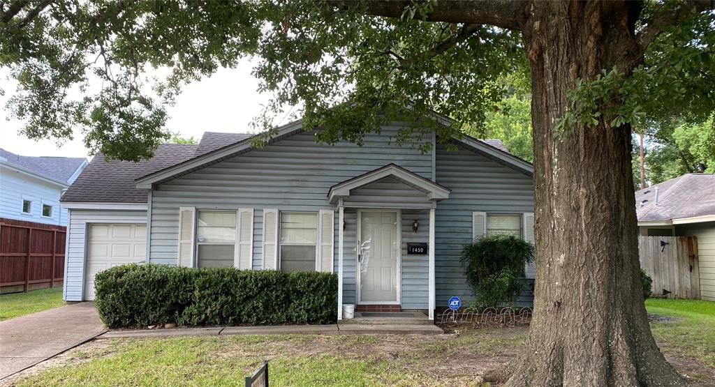 1450 Gardenia Drive