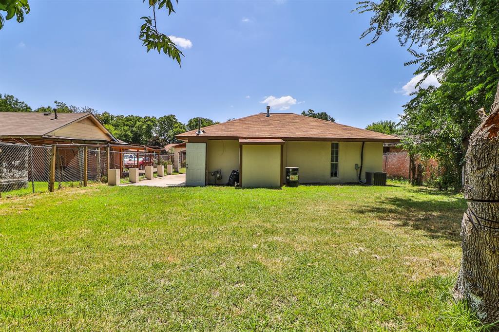 6715 Rosemary Lane, Houston, TX 77016