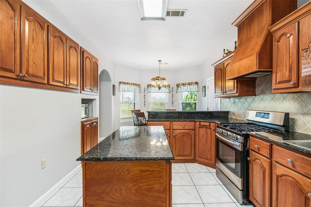 6534 FM 3180 Road