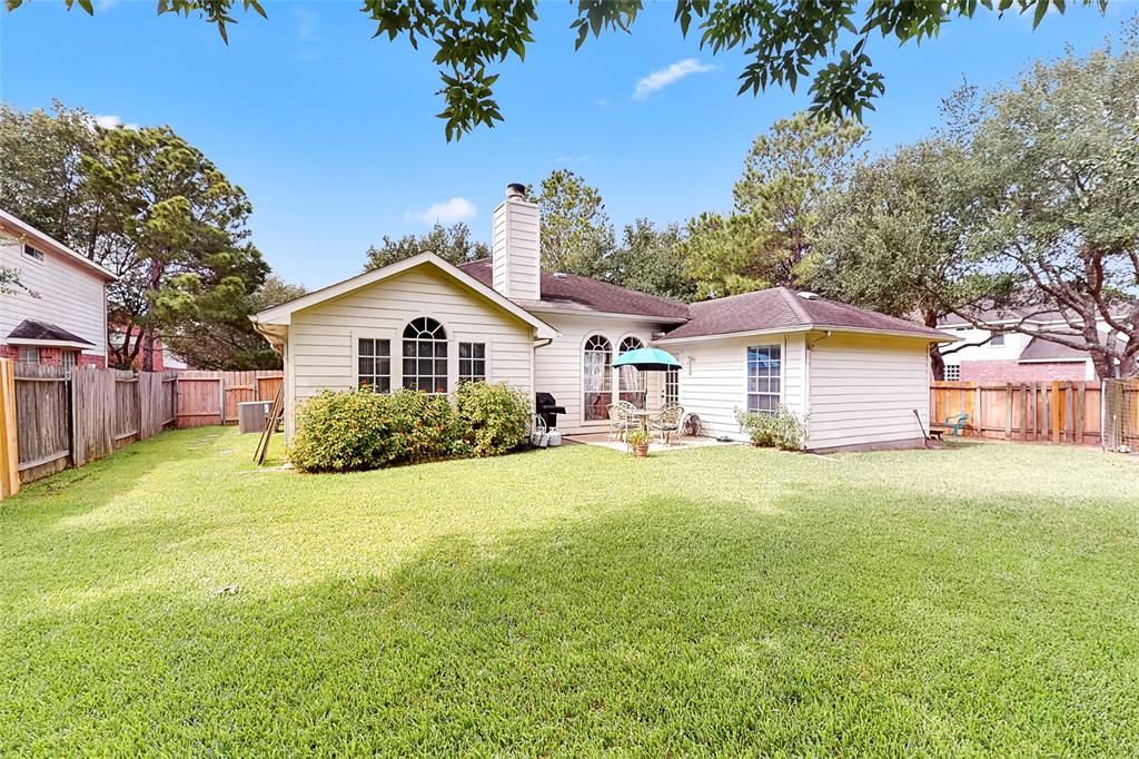 5827 Willow Park Drive, Richmond, TX 77469