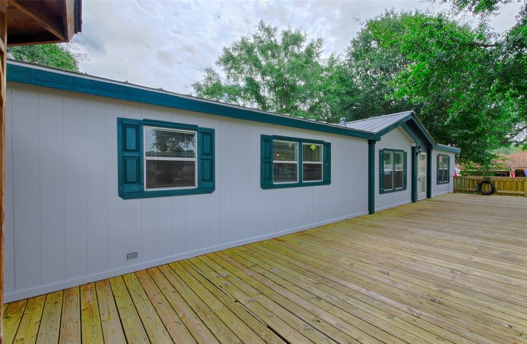 14248 Shadow Bay Drive, Willis, TX 77318