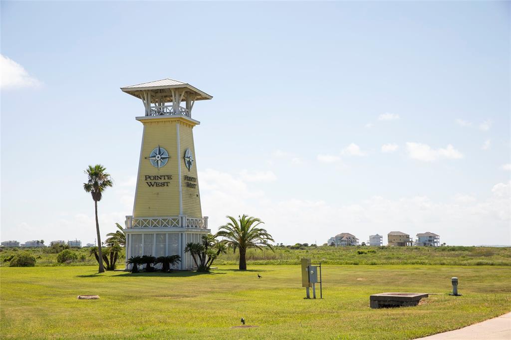 26623 3 Bay Water Drive, Galveston, Texas 77554, 4 Bedrooms Bedrooms, 4 Rooms Rooms,4 BathroomsBathrooms,Single-family,For Sale,Bay Water,19727720