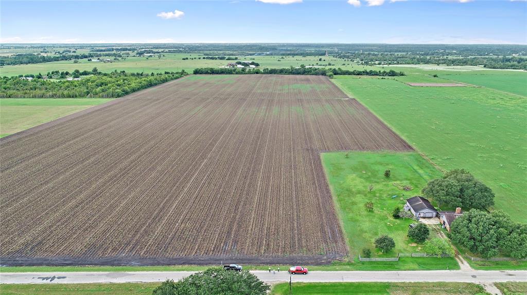 Long Lane Road Orchard, Texas Welcome to country living where the tea is sweeter and the stars shine brighter! This cleared acreage is located outside the city limits of quaint Orchard, Texas, a small, charming town in far west Fort Bend County, tucked away from big cities and accented by locally owned businesses and a general sense of community. Build your dream home now, later or never, with plenty of unrestricted, wide open spaces for crops, horses, chickens, cattle, additional outbuildings or whatever it is that fulfills your idea of country living. Located on a dead-end street, this acreage offers serenity and solitude, yet also has easy access to booming Fulshear, Rosenberg and Sealy. If you've been thinking about making a move away from a big city or crowded neighborhood, NOW is your opportunity!