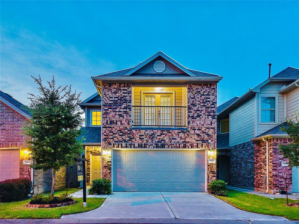 1911 Banna Drive Houston Tx 77090 Har Com