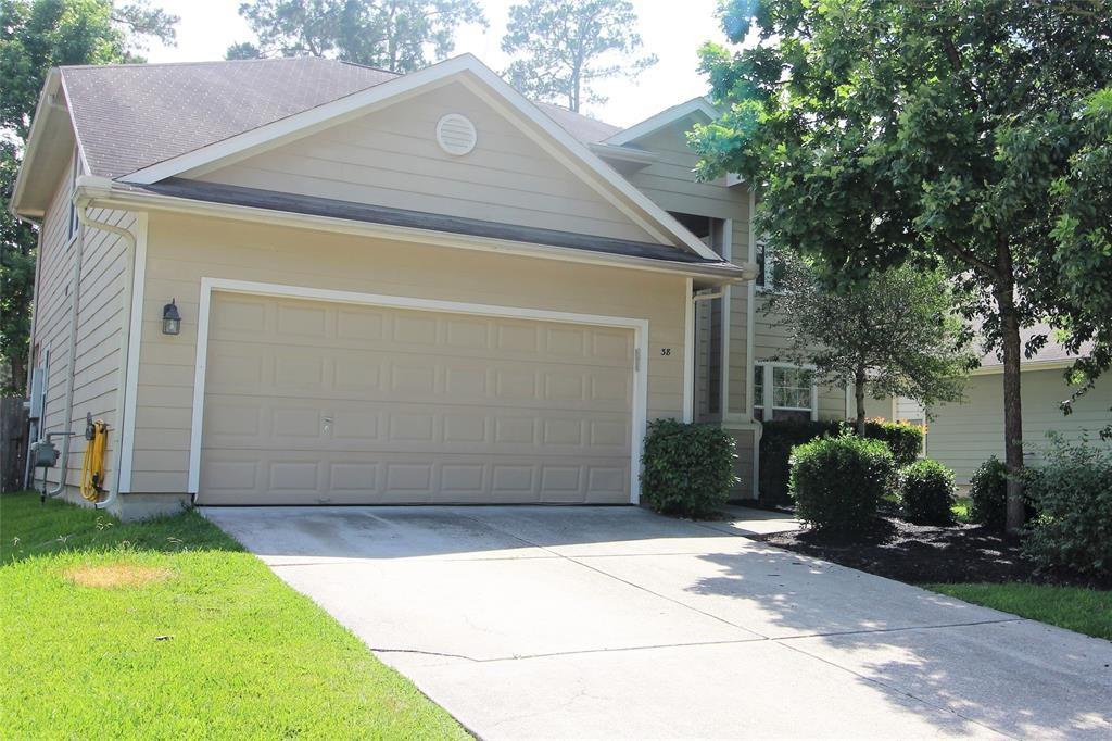38 S Vesper Bend Circle The Woodlands, Texas Walking distance to Tough Elementary, All Bedrooms Upstairs, Fenced backyard!! Don't Miss out on this Beauty!!