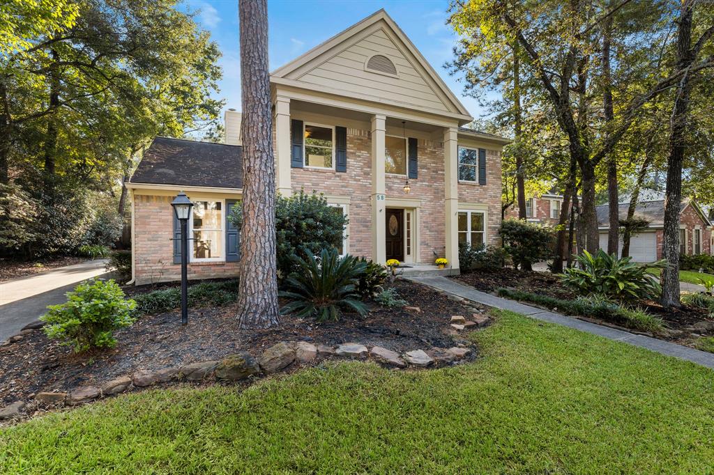 58 Fire Flicker Place The Woodlands, Texas AVAILABLE FOR IMMEDIATE MOVE IN! VERY CLEAN HOME! POOL AND YARD MAINTENANCE INCLUDED IN LEASE FEE. 4 bedrooms, 2 1/2 bath with pool in conveniently located upgraded house on quiet cul-de-sac. REPLACED: ALL THE CARPET, PAINTED TOTAL INSIDE OF THE HOUSE, HVAC, POOL FILTERS, AND ADDED DOUBLE PANE WINDOWS. Looks like new! Beautiful Pool with Mediterranean blue bottom with outdoor shower in back of home. Great neighborhood and schools. (IF NEEDED, OWNER HAS WASHER/DRYER AVAILABLE TO USE)