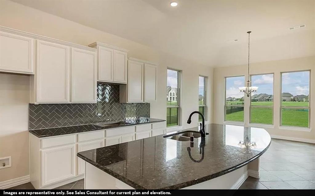 1138 2 Lakeland Circle, Rosharon, Texas 77583, 4 Bedrooms Bedrooms, 9 Rooms Rooms,3 BathroomsBathrooms,Single-family,For Sale,Lakeland Circle,69279006