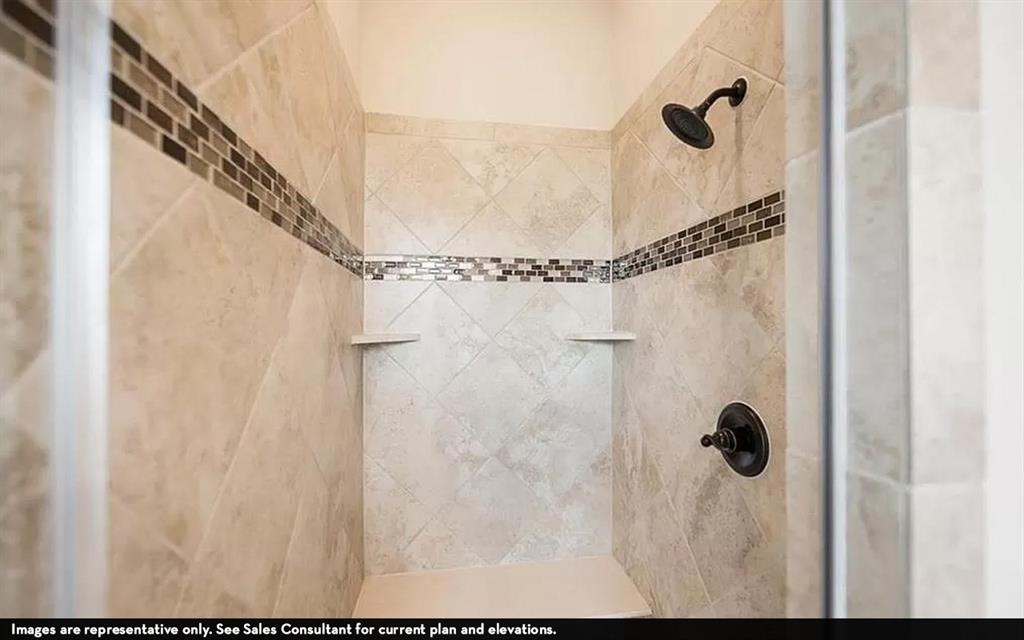 1138 2 Lakeland Circle, Rosharon, Texas 77583, 4 Bedrooms Bedrooms, 9 Rooms Rooms,3 BathroomsBathrooms,Single-family,For Sale,Lakeland Circle,69279006