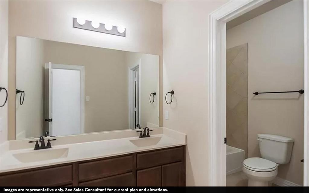 1138 2 Lakeland Circle, Rosharon, Texas 77583, 4 Bedrooms Bedrooms, 9 Rooms Rooms,3 BathroomsBathrooms,Single-family,For Sale,Lakeland Circle,69279006