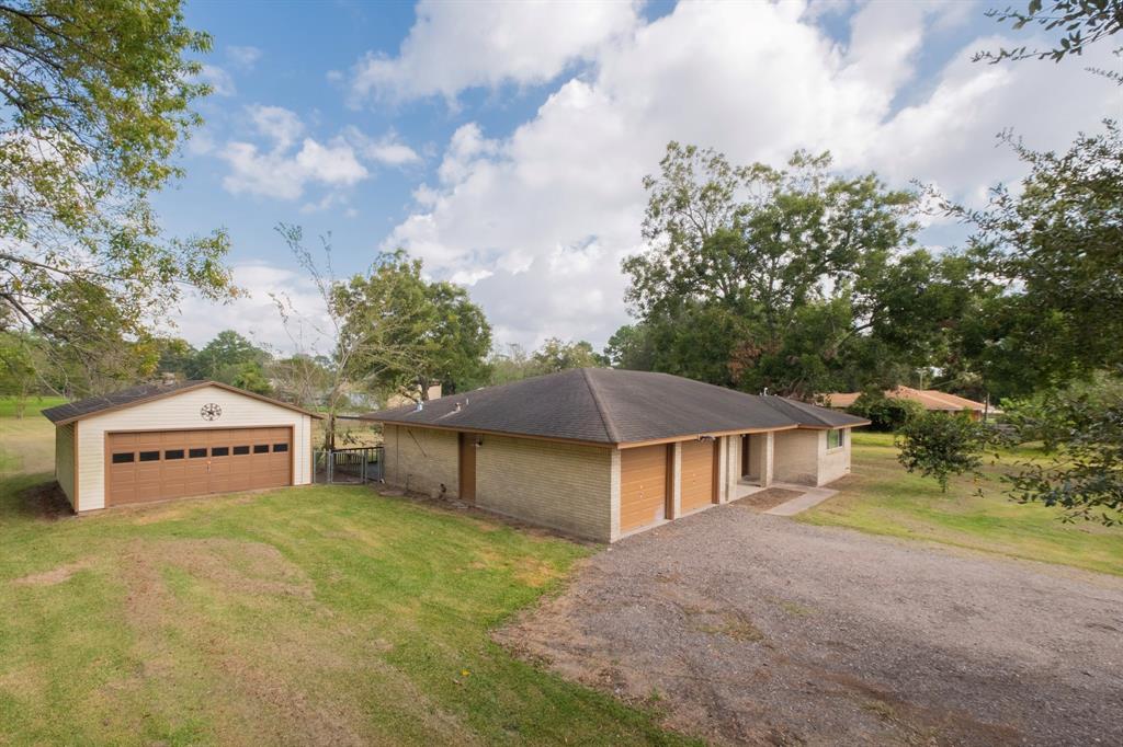 115 Barbers Hill Road, Highlands, TX 77562 - HAR.com