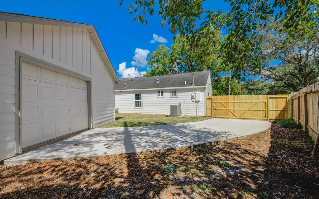 2204 8th Street, Galena Park, TX 77547