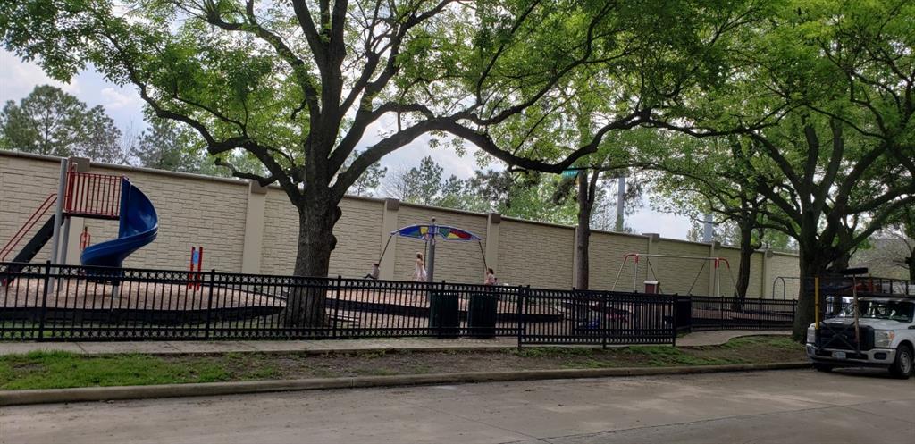 805 1 Jaquet Drive, Bellaire, Texas 77401, 3 Bedrooms Bedrooms, 3 Rooms Rooms,1 BathroomBathrooms,Single-family,For Sale,Jaquet,57402603
