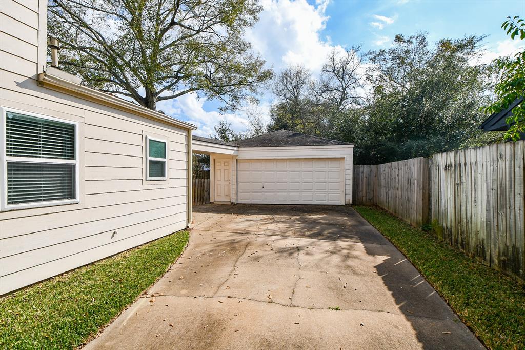 3515 Summit Drive, Missouri City TX 77459