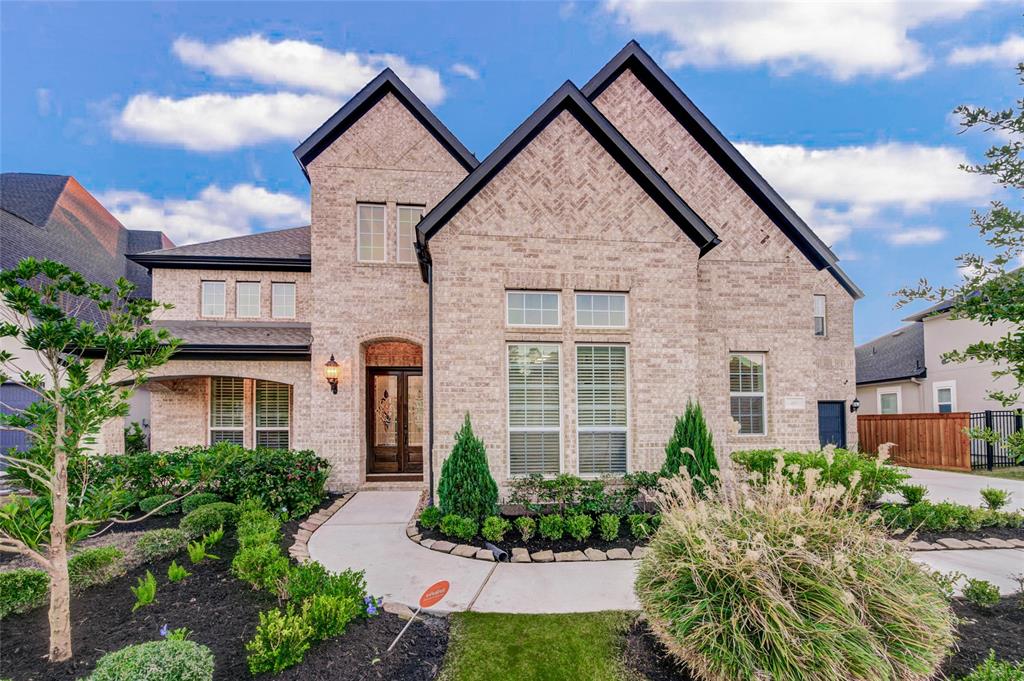 4050 Pleasant Ridge Drive Spring, Texas Welcome to the highly esteemed community of Woodson's Reserve! This exquisite custom design Toll Brothers dream home has no detail left undone! The gorgeous hand-carved wood and wrought iron spiral staircase emphasize the beauty and masterful design throughput. Delight in the 30 ft high ceilings in entry/living draping with floor to ceiling windows bringing amazing natural light and energy throughout. The chef-inspired gourmet kitchen will only impress the family chef! Offering 5 full bedrooms and each room encompassing its own full bath totaling 5 full & two 1/2 bath. The primary suite features a double trey ceiling w crown molding & custom accent paint. The primary bathroom is exquisitely designed with an Italian leathered marble floor, walk-in double-entry shower! This home is priced remarkably to allow for that perfect owner to design the pool & outdoor kitchen for all to enjoy! BONUS: Media Room, Game Room, & Library/Study Room. Entertainment & opportunities are endless!