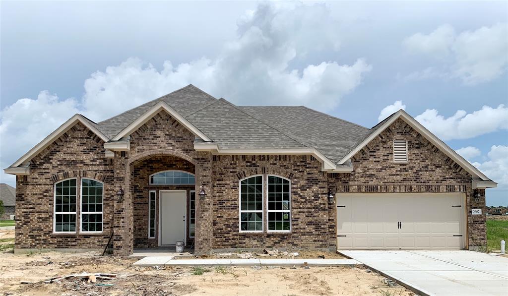 7607 Keechi PL, Mont Belvieu, TX 77523