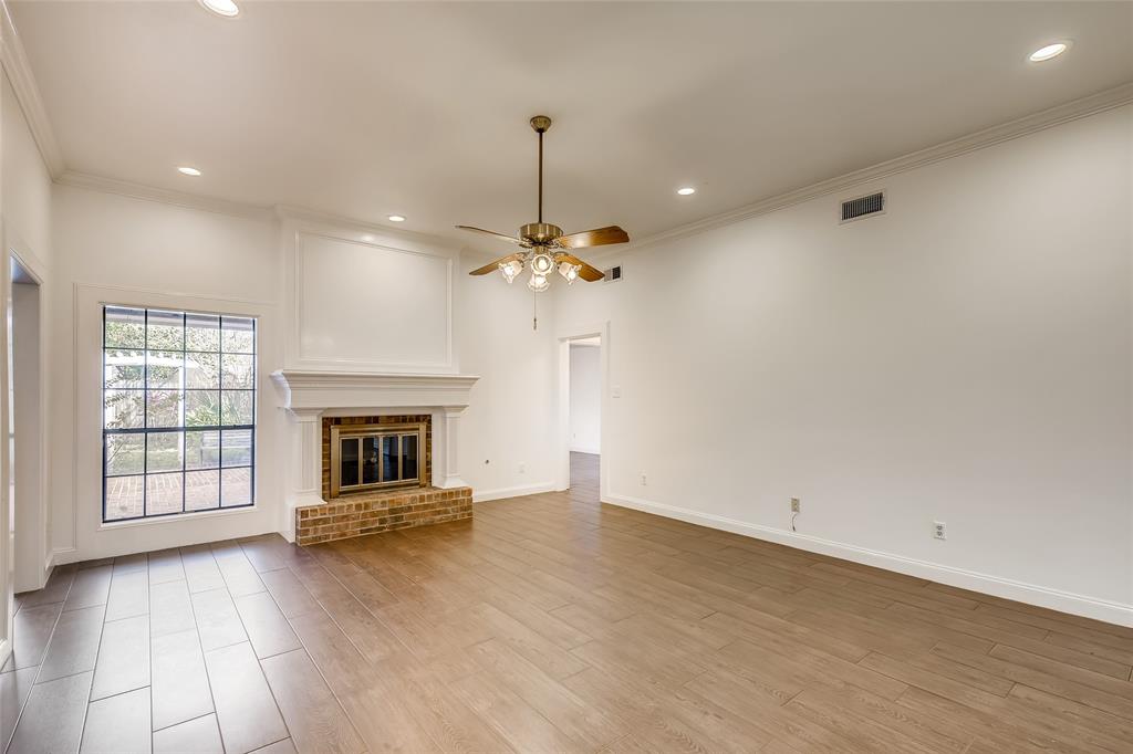 4611 Sawmill Lane