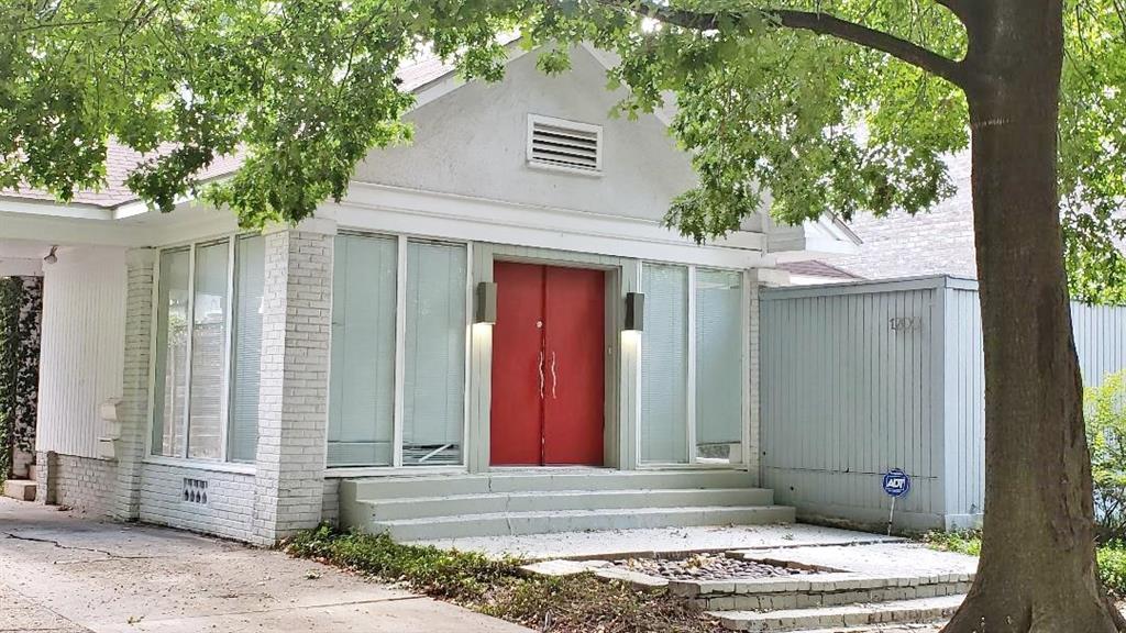 1209 1 Milford Street, Houston, Texas 77006, 3 Bedrooms Bedrooms, 5 Rooms Rooms,2 BathroomsBathrooms,Single-family,For Sale,Milford,20257555