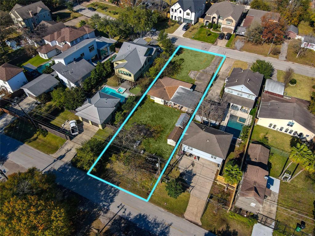 1025 1 Wakefield Drive, Houston, Texas 77018, 2 Bedrooms Bedrooms, 4 Rooms Rooms,1 BathroomBathrooms,Single-family,For Sale,Wakefield,83181618