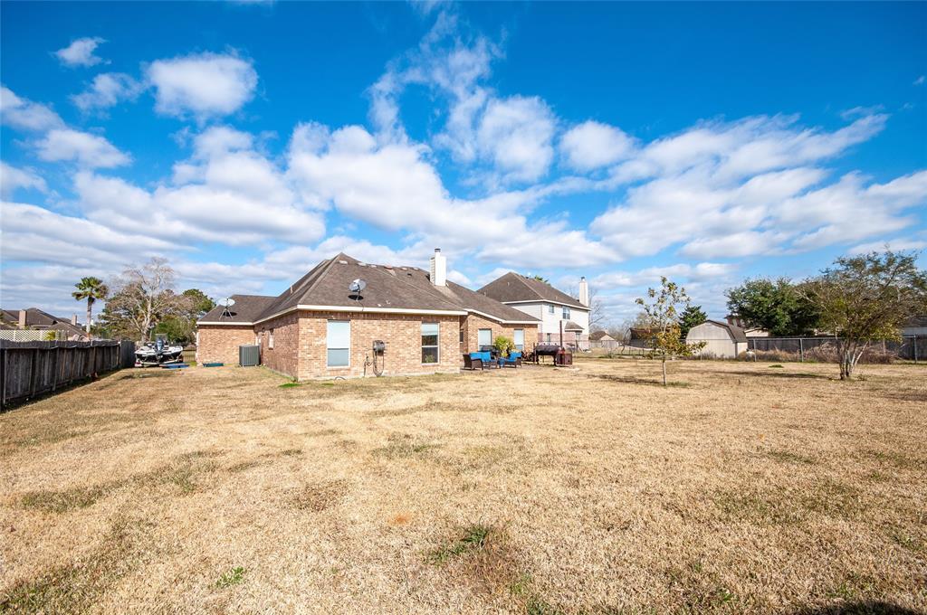 5202 Sleepy Creek