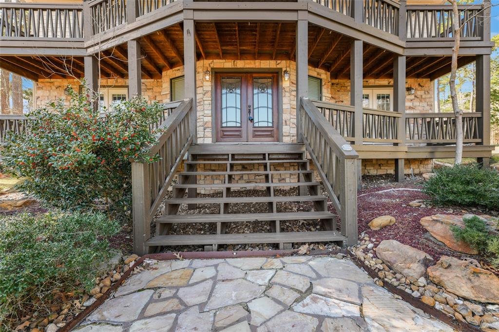 701 Lake Grove Drive