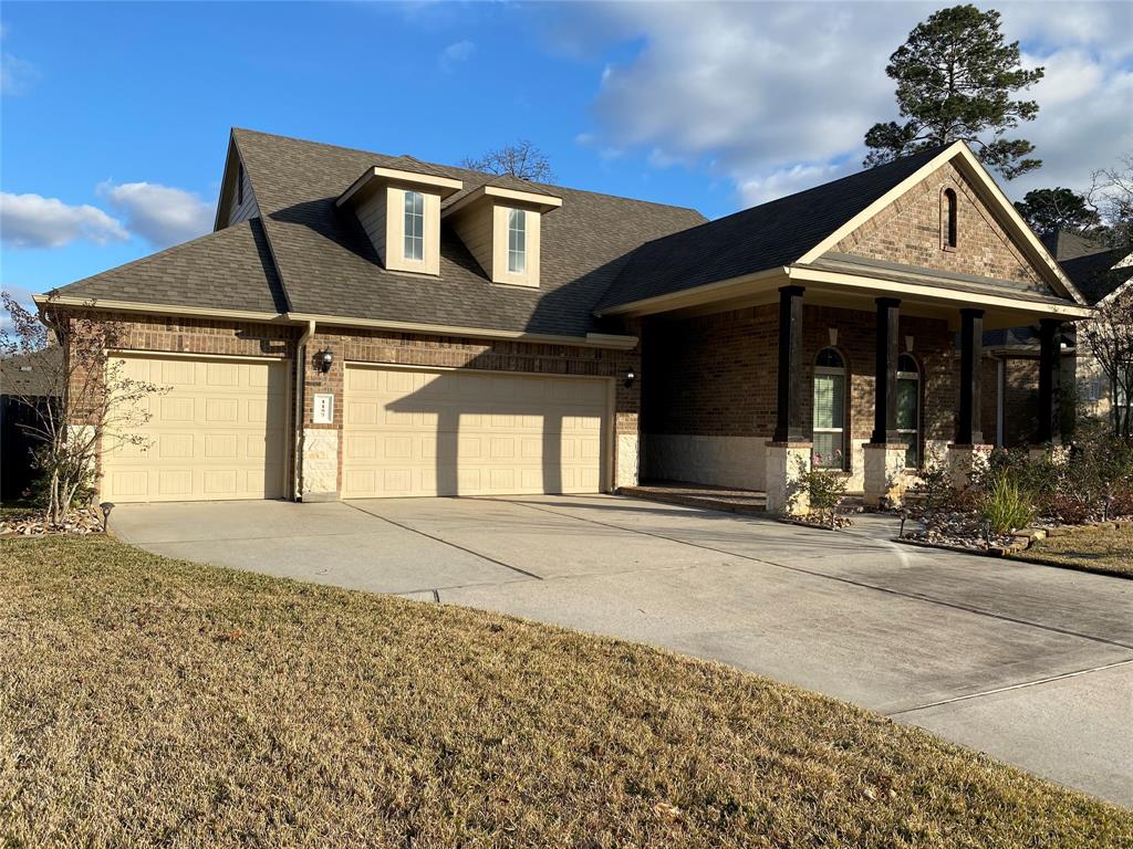 1157 Jacobs Lake Boulevard Conroe, Texas YOUR NEW FAMILY HOME AWAITS!! Beautiful 1-story, 4-bedroom home in highly-rated Conroe ISD. Family Room with corner gas fireplace and high ceiling; Gourmet Kitchen overlooks Family Room with Breakfast Bar; Private Primary Bedroom retreat with spacious bath and walk-in closet; good-sized Secondary Bedrooms. Upgraded flooring and MANY energy-saving features (Energy Star Qualified Home). 3-car Garage. Neighborhood amenities include swimming pool, parks, dog park, splash pad, more! Conveniently near The Woodlands shopping & entertainment! COME SEE TODAY!!