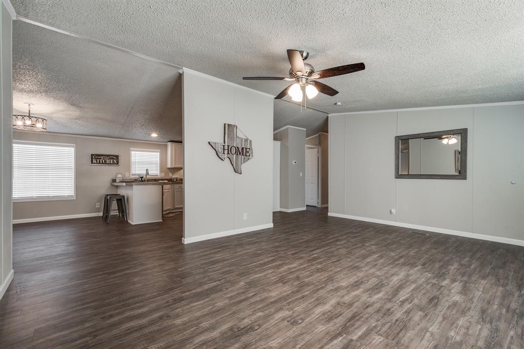 544 County Road 2270
