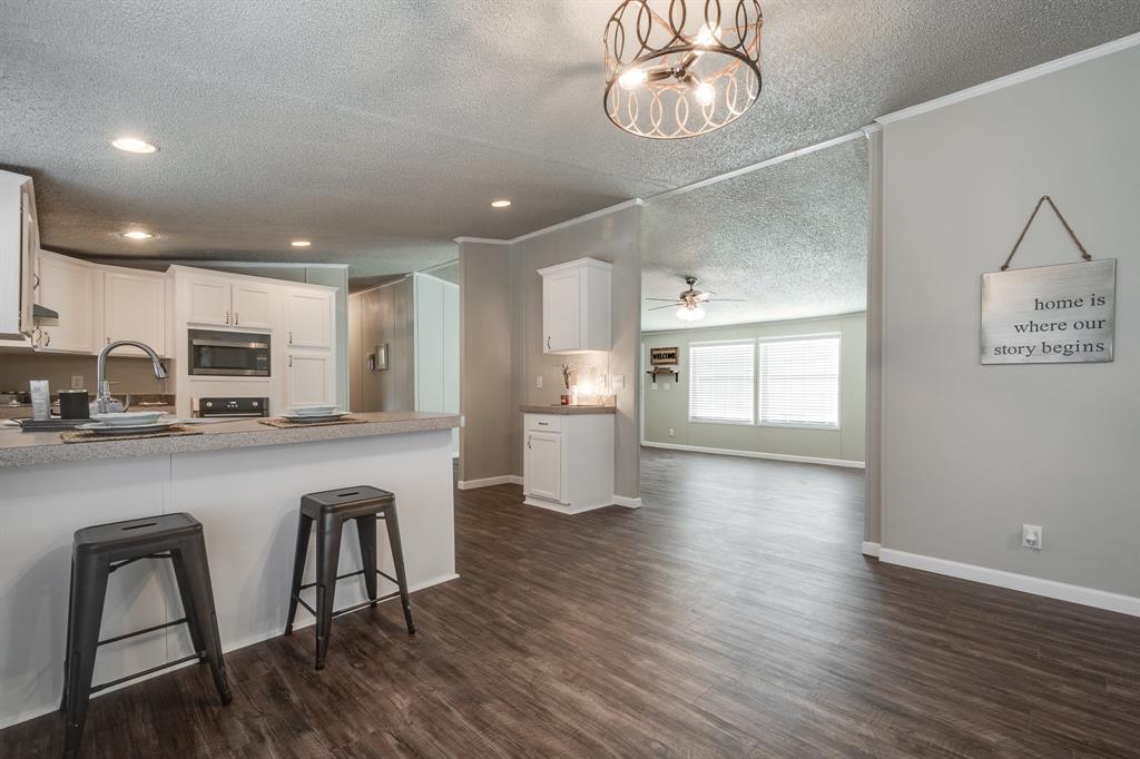 544 County Road 2270