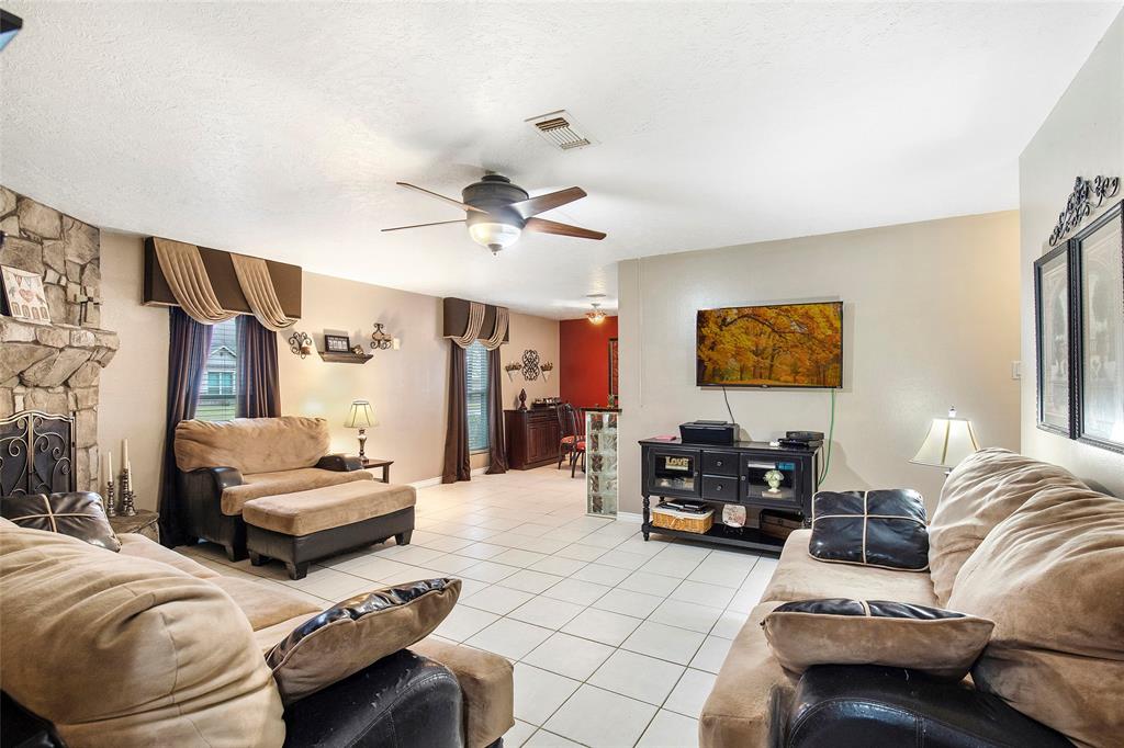 25411 Dogwood Lane
