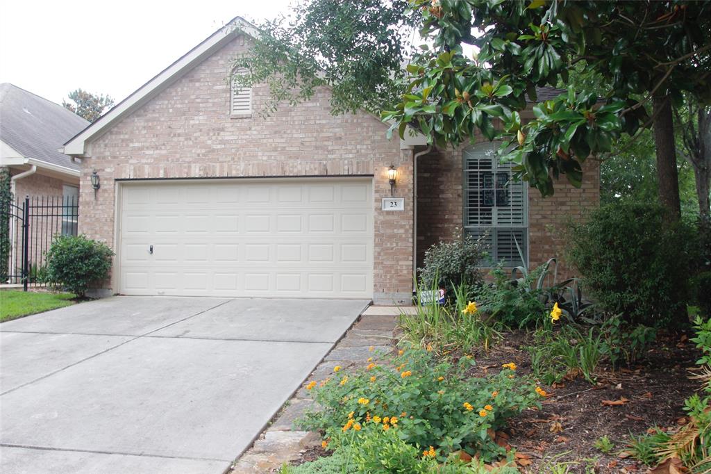 23 Lilac Ridge Place Conroe, Texas Windsor Hills is an active 55+ community with a clubhouse and pool. This community is brimming with planned social activities. Located near medical facilities, shopping and restaurants, the neighborhood also has good freeway access. The home has wood flooring in the living areas, tile in the kitchen and recent carpet in the bedrooms. The living room is large and overlooks the low-maintenance back yard. The kitchen has granite and counter tops, tumbled marble backsplash and an abundance of cabinets. The refrigerator, washer and dryer are included in the rent. There are plantation shutters throughout the house. The large covered patio provides a peaceful place to enjoy the backyard. Make an appointment to see this property today!