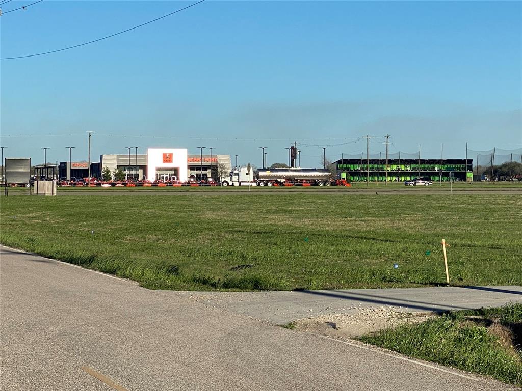 40290 288 FRWY, Angleton, Texas 77515, ,Country Homes/acreage,For Sale,288 FRWY,76002726