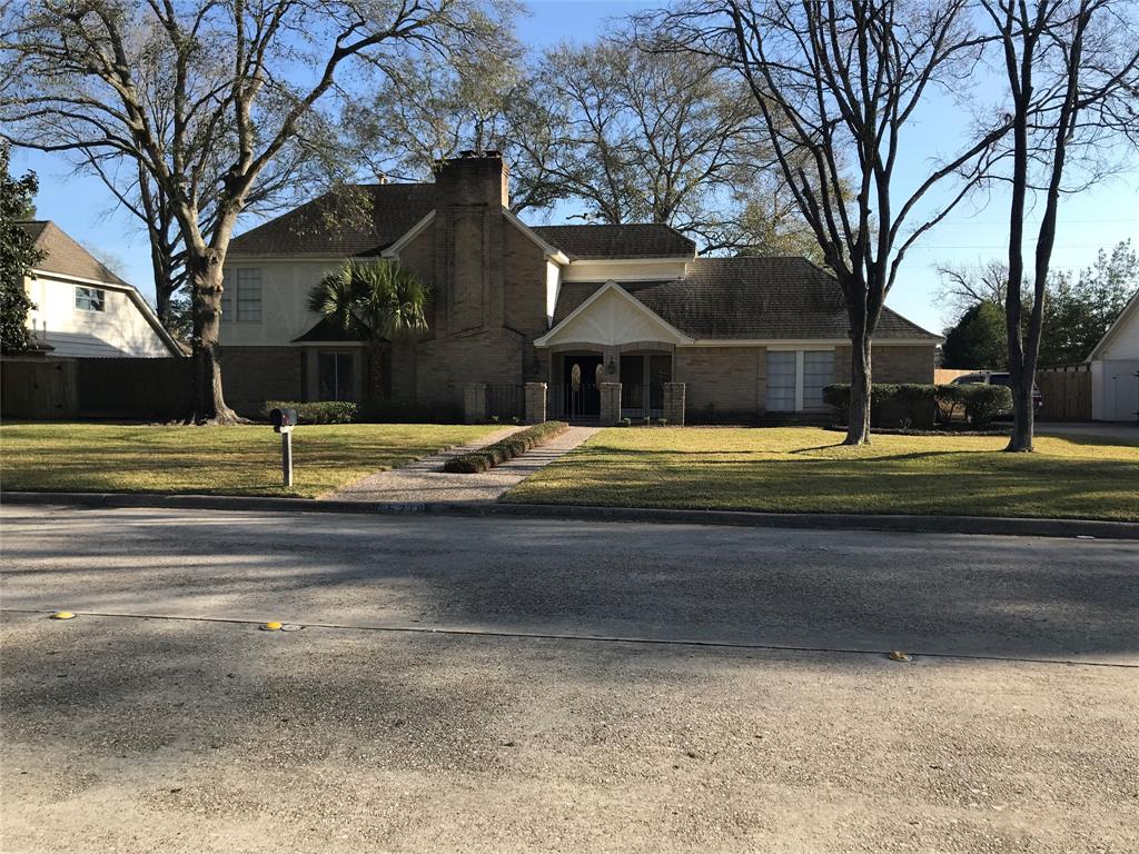 16218 Champion Drive Spring, Texas AVAILABLE FOR MOVE-IN NOW. IN PRESTIGIOUS CHAMPION FOREST. LOTS OF UPGRADES, INCL. GRANITE COUNTER TOP IN KITCHEN, TILE FLOORING DOWNSTAIRS, FRESH PAINT. NEW VINYL PLANK FLOORING UPSTAIRS. FIREPLACE AND WET BAR IN HUGE GAME ROOM UPSTAIRS, PERFECT FOR ENTERTAINMENT. MASTER BEDROOM DOWN. SEE TO APPRECIATE. WALK TO ELEMENTARY SCHOOL.