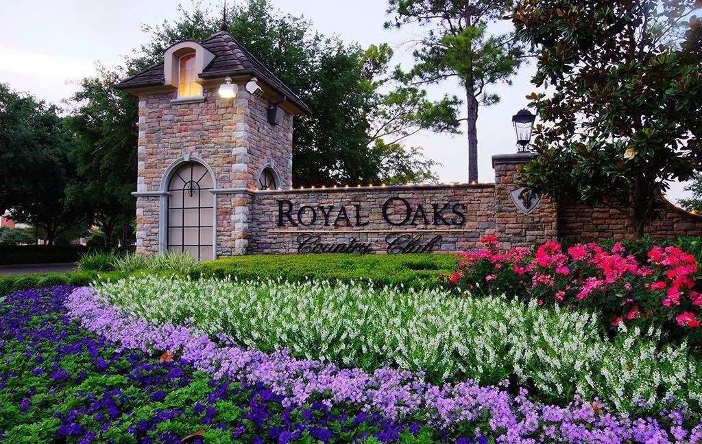 12005 3 Royal Oaks Run Drive, Houston, Texas 77082, 3 Bedrooms Bedrooms, 8 Rooms Rooms,2 BathroomsBathrooms,Single-family,For Sale,Royal Oaks Run,4787687