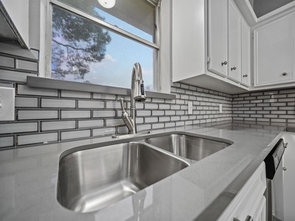 5607 Knobby Knoll Drive Houston Tx 77092 Har Com