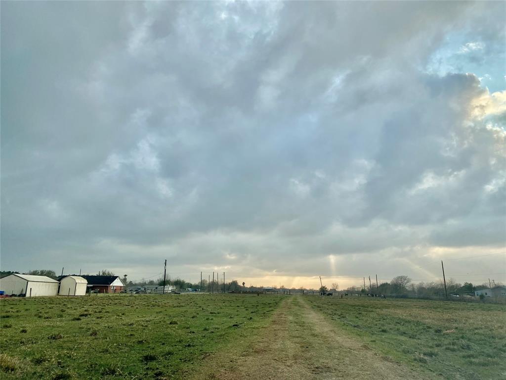 13651 1 County Road 184, Alvin, Texas 77511, ,1 BathroomBathrooms,Country Homes/acreage,For Sale,County Road 184,88863227