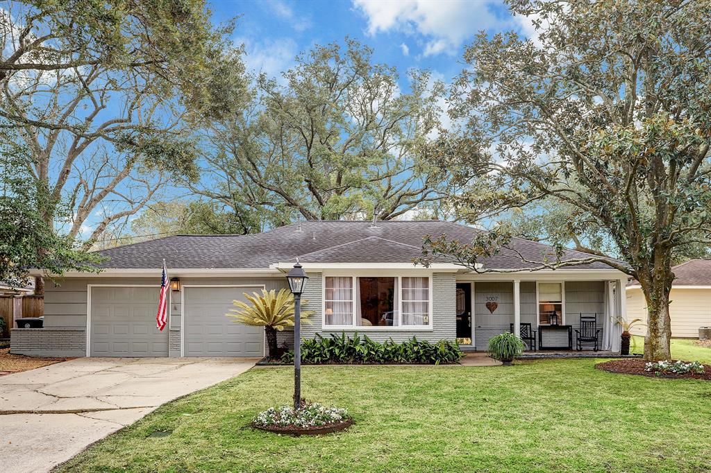 3007 Norris Drive, Houston TX 77025