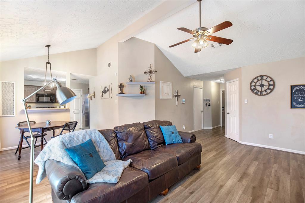 4803 Enchanted Rock Lane