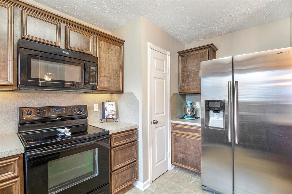 4803 Enchanted Rock Lane