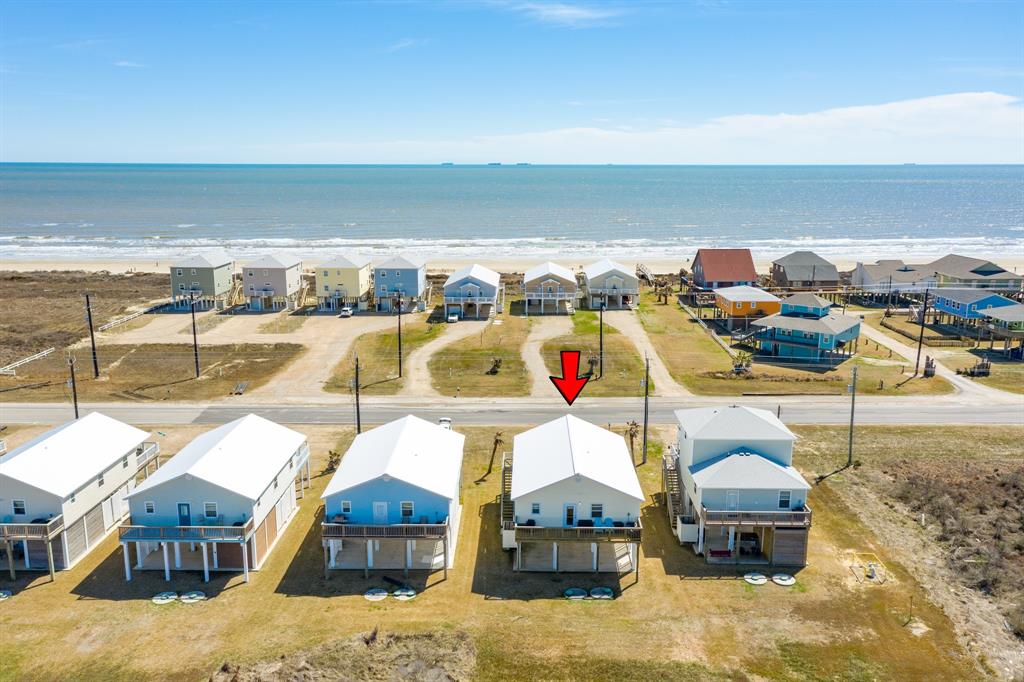 2923 Bluewater Highway, Surfside Beach, TX 77541