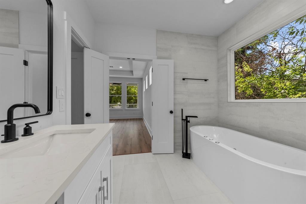 3206 2 Omega Street, Houston, Texas 77022, 3 Bedrooms Bedrooms, 6 Rooms Rooms,2 BathroomsBathrooms,Single-family,For Sale,Omega,80132310