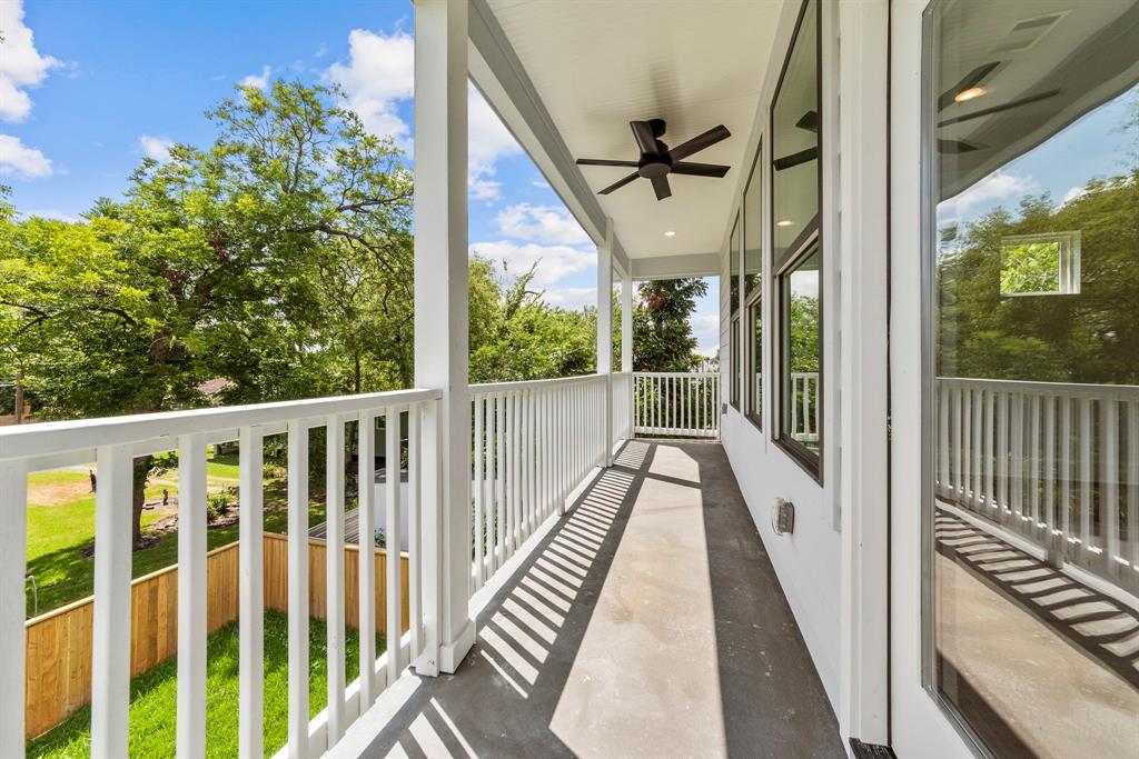 3206 2 Omega Street, Houston, Texas 77022, 3 Bedrooms Bedrooms, 6 Rooms Rooms,2 BathroomsBathrooms,Single-family,For Sale,Omega,80132310